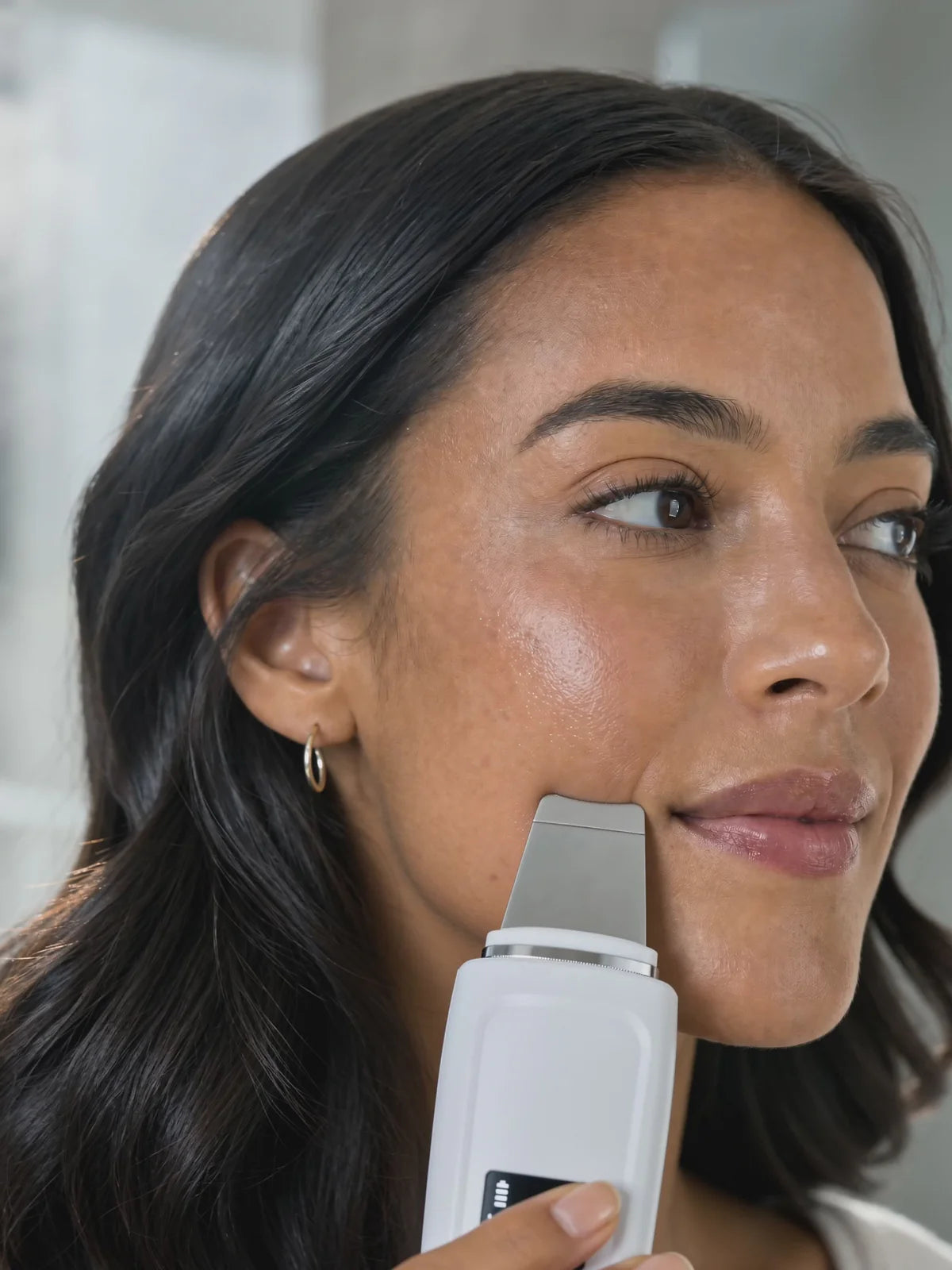 Skin Scrubber LED - Limpiador Facial Ultrasónico